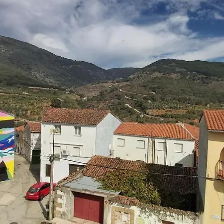 Apartment Turistico Cervantes 18 *