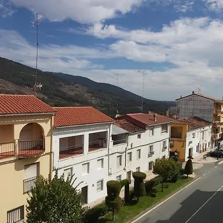 Turistico Cervantes 18 Losar De La Vera