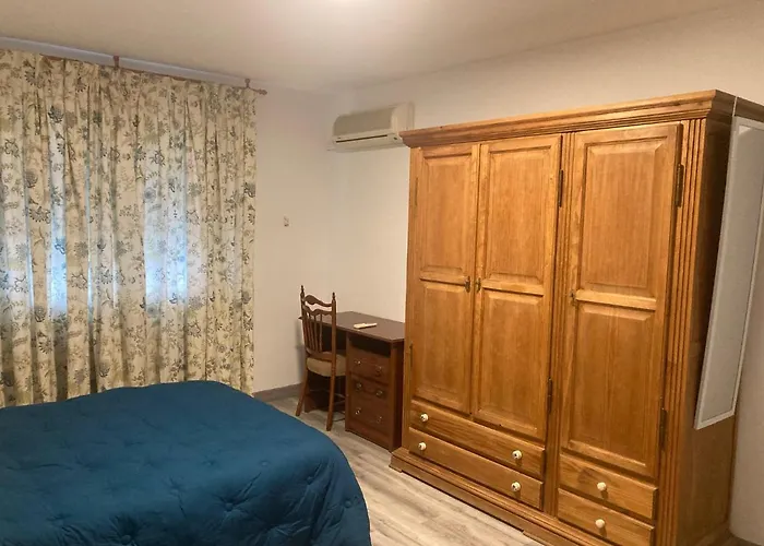 Turistico Cervantes 18 *